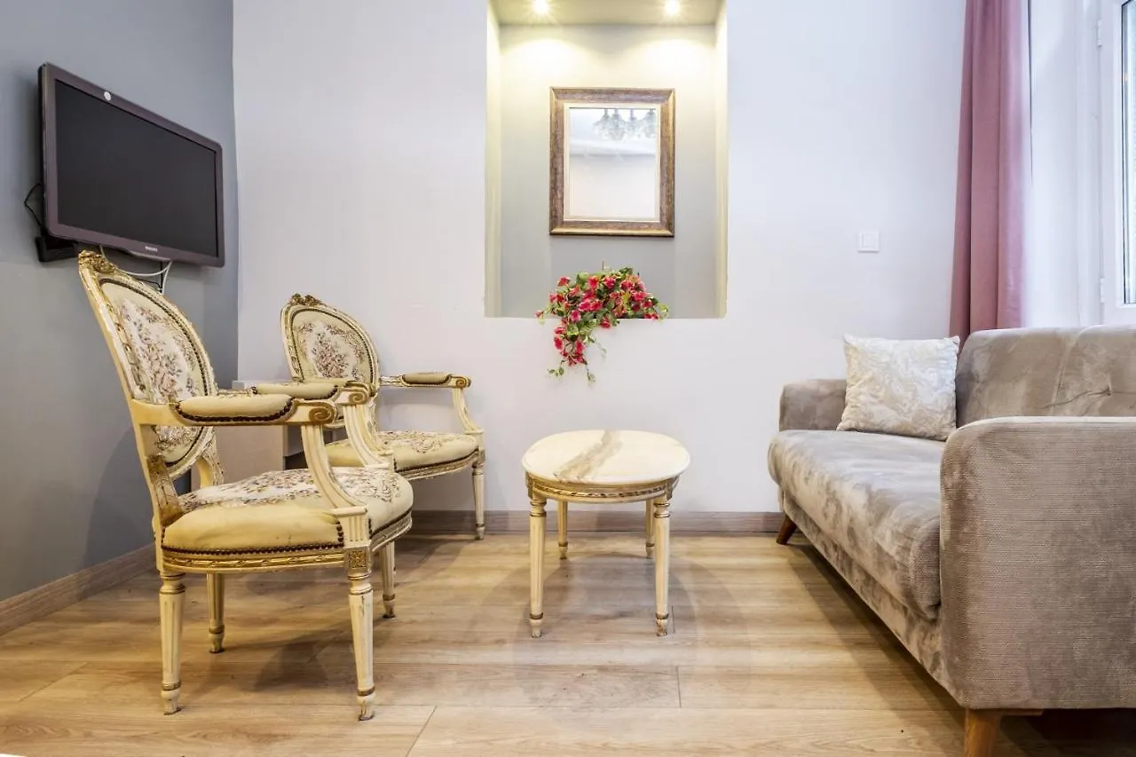 Duplex House Near Trendy Attractions In Sisli Lägenhet Istanbul Turkiet