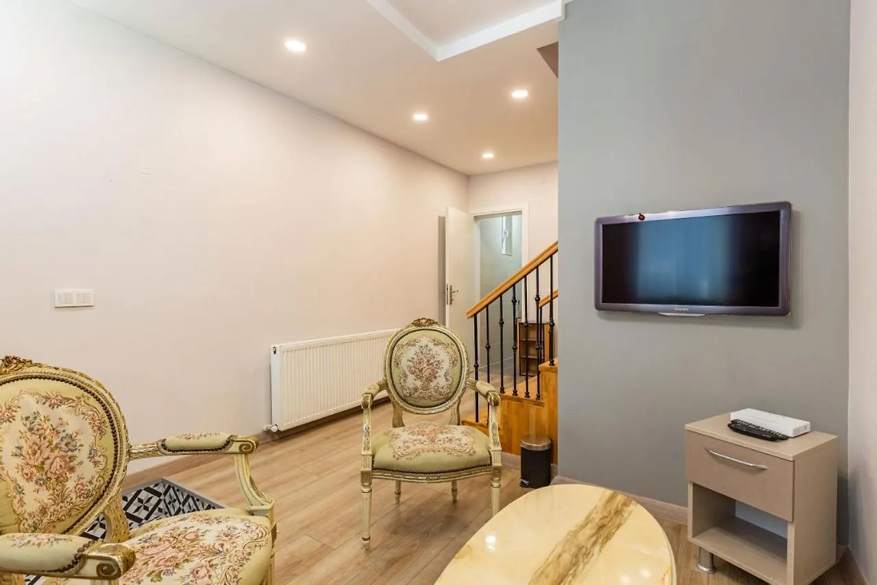 Duplex House Near Trendy Attractions In Sisli Apartment Istanbul Turkey